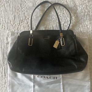 COACH black leather & gold hardware multi compartment handbag purse